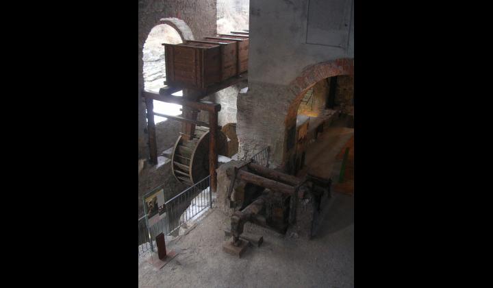 Forno Fusorio interno Forno Fusorio interno